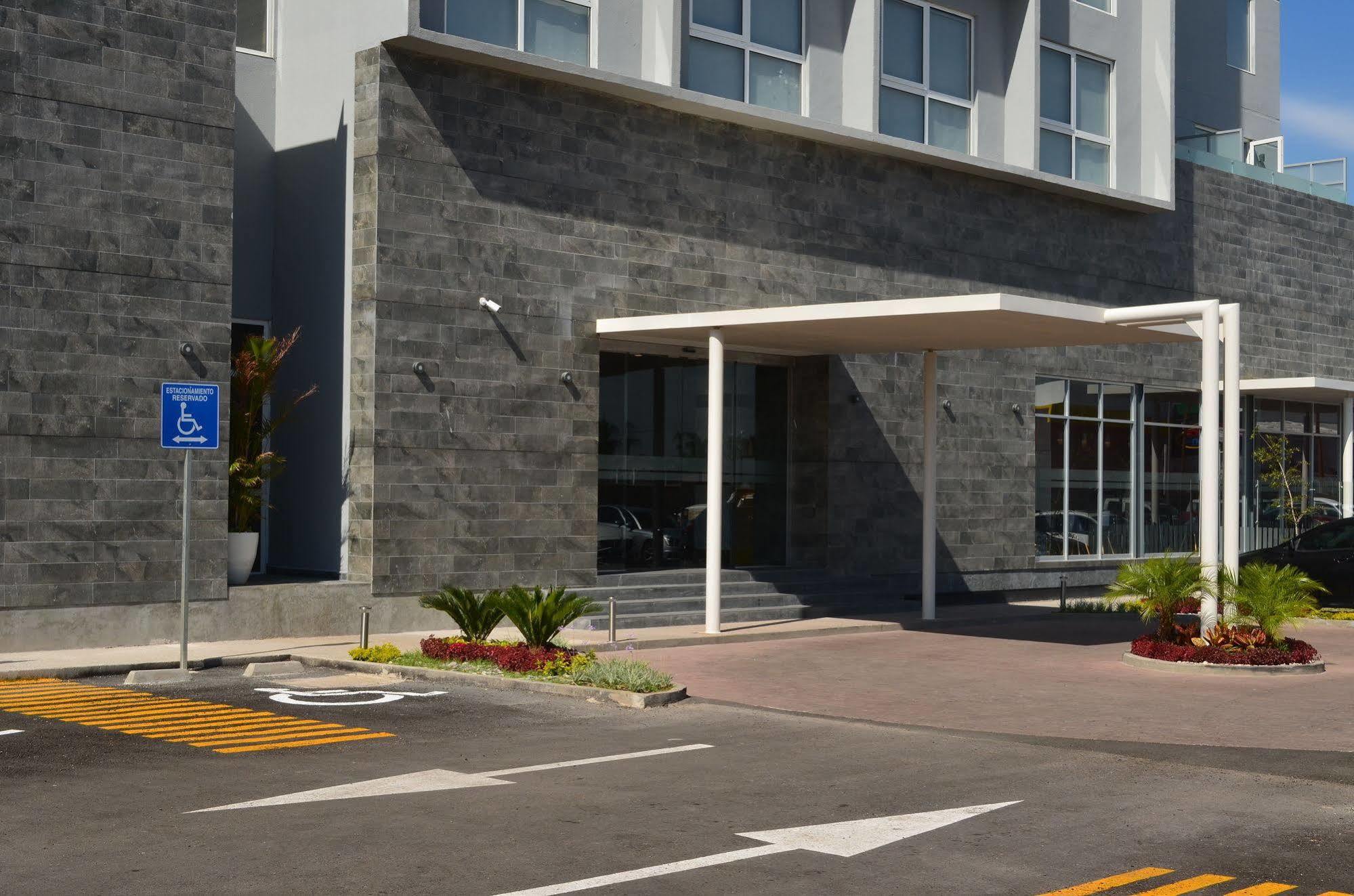 Casa Inn Business Irapuato Ngoại thất bức ảnh